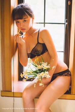 水川菜菜子